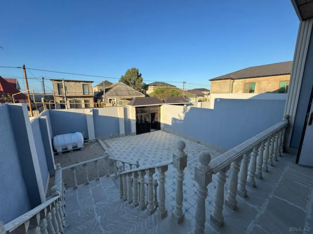 Satılır 4 otaqlı həyət evi 120 m²