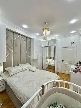 Satılır 2 otaqlı mənzil 70 m²