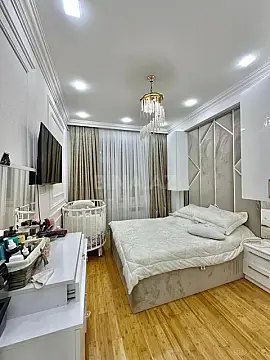 Satılır 2 otaqlı mənzil 70 m²