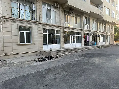 Satılır obyekt 250 m²