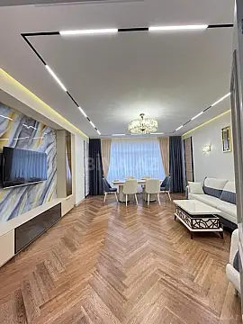 Satılır 3 otaqlı mənzil 108 m² — Bakı 3 otaq 108.00 m²