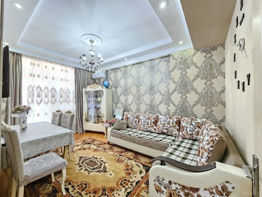 Satılır 2 otaqlı mənzil 55 m²