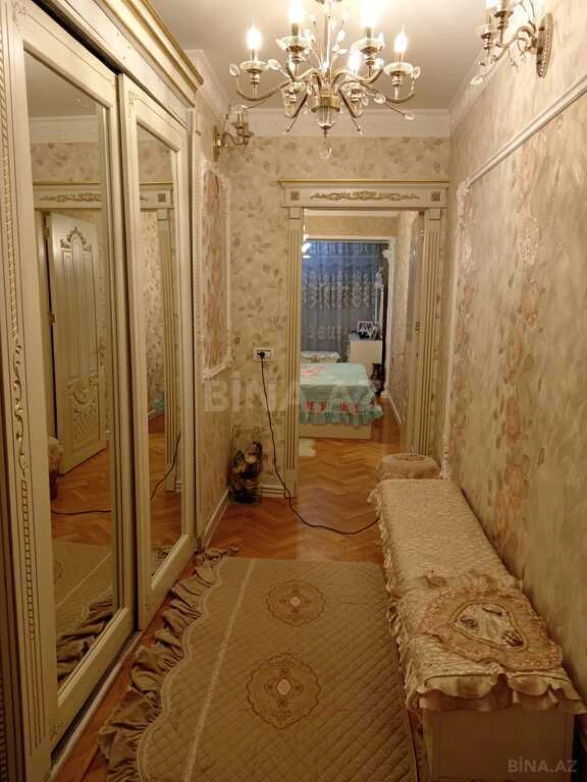 Satılır 3 otaqlı mənzil 90 m²