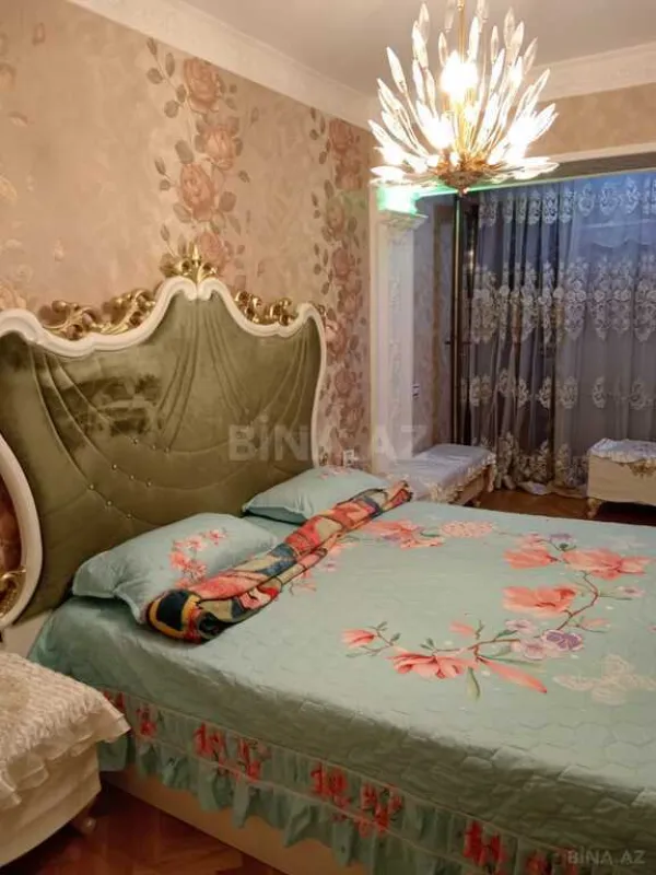 Satılır 3 otaqlı mənzil 90 m²