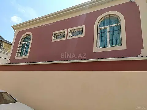 Satılır 9 otaqlı həyət evi 300 m²