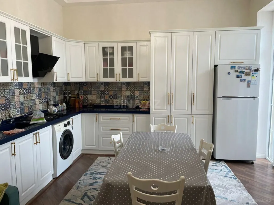 Kirayə verilir 4 otaqlı həyət evi 150 m²