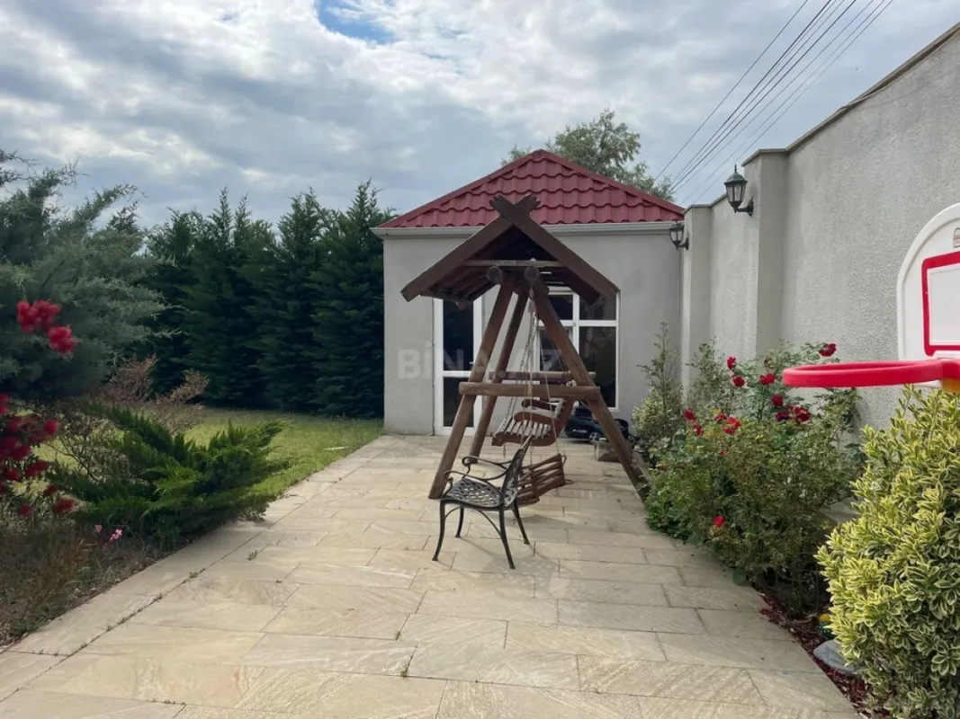 Kirayə verilir 4 otaqlı həyət evi 150 m²
