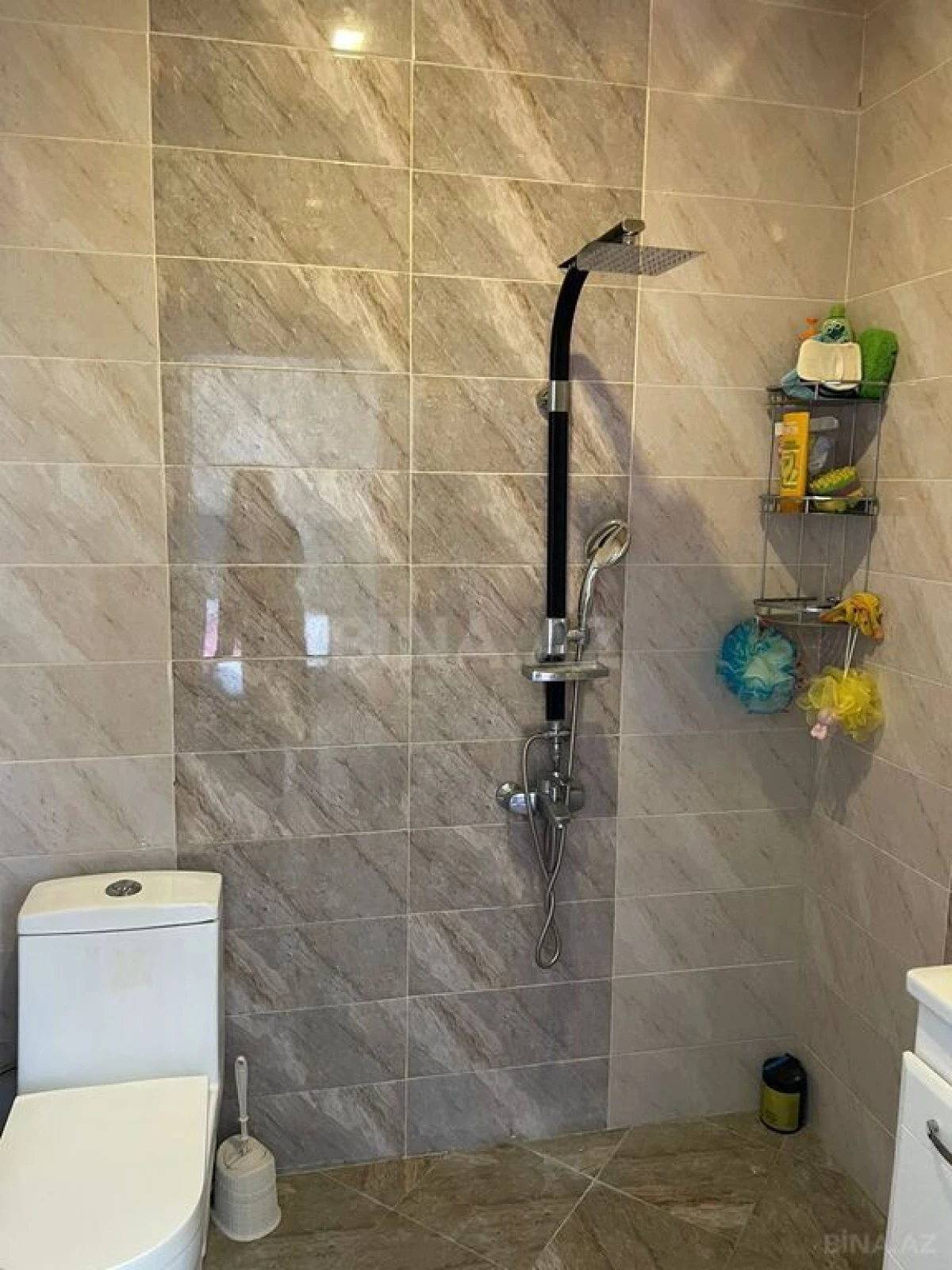 Kirayə verilir 4 otaqlı həyət evi 150 m²