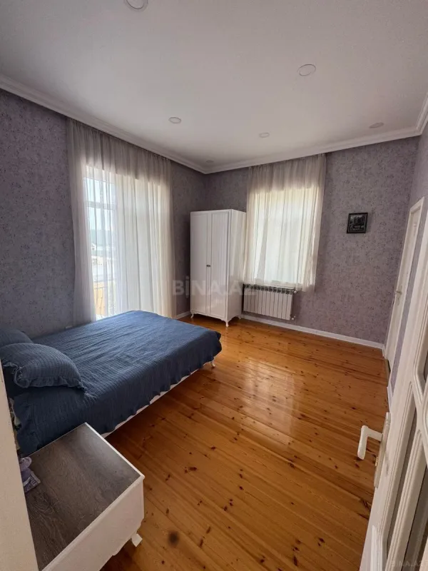 Satılır 6 otaqlı həyət evi 260 m²