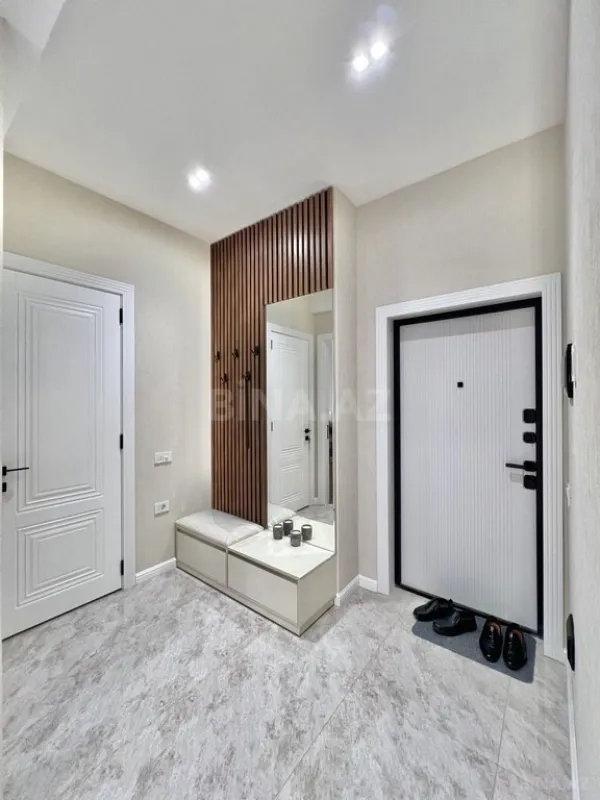 Satılır 2 otaqlı mənzil 64 m²