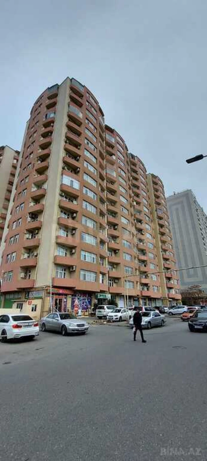 Kirayə verilir 2 otaqlı mənzil 65 m²
