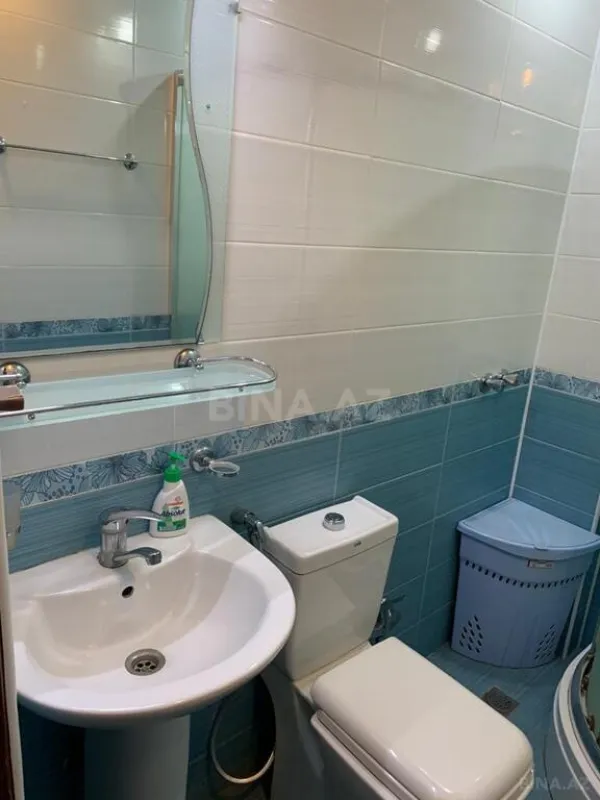 Kirayə verilir 2 otaqlı mənzil 65 m²