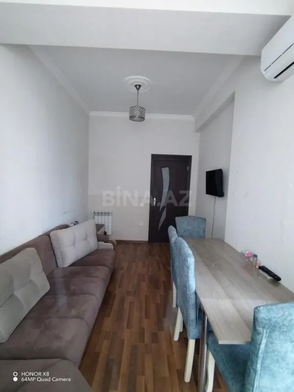 Satılır 2 otaqlı mənzil 60 m²