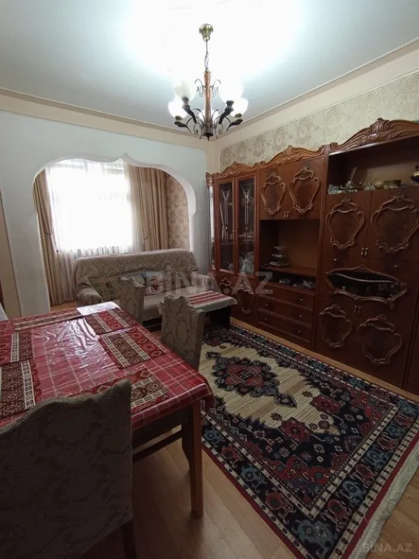 Satılır 3 otaqlı mənzil 67 m²