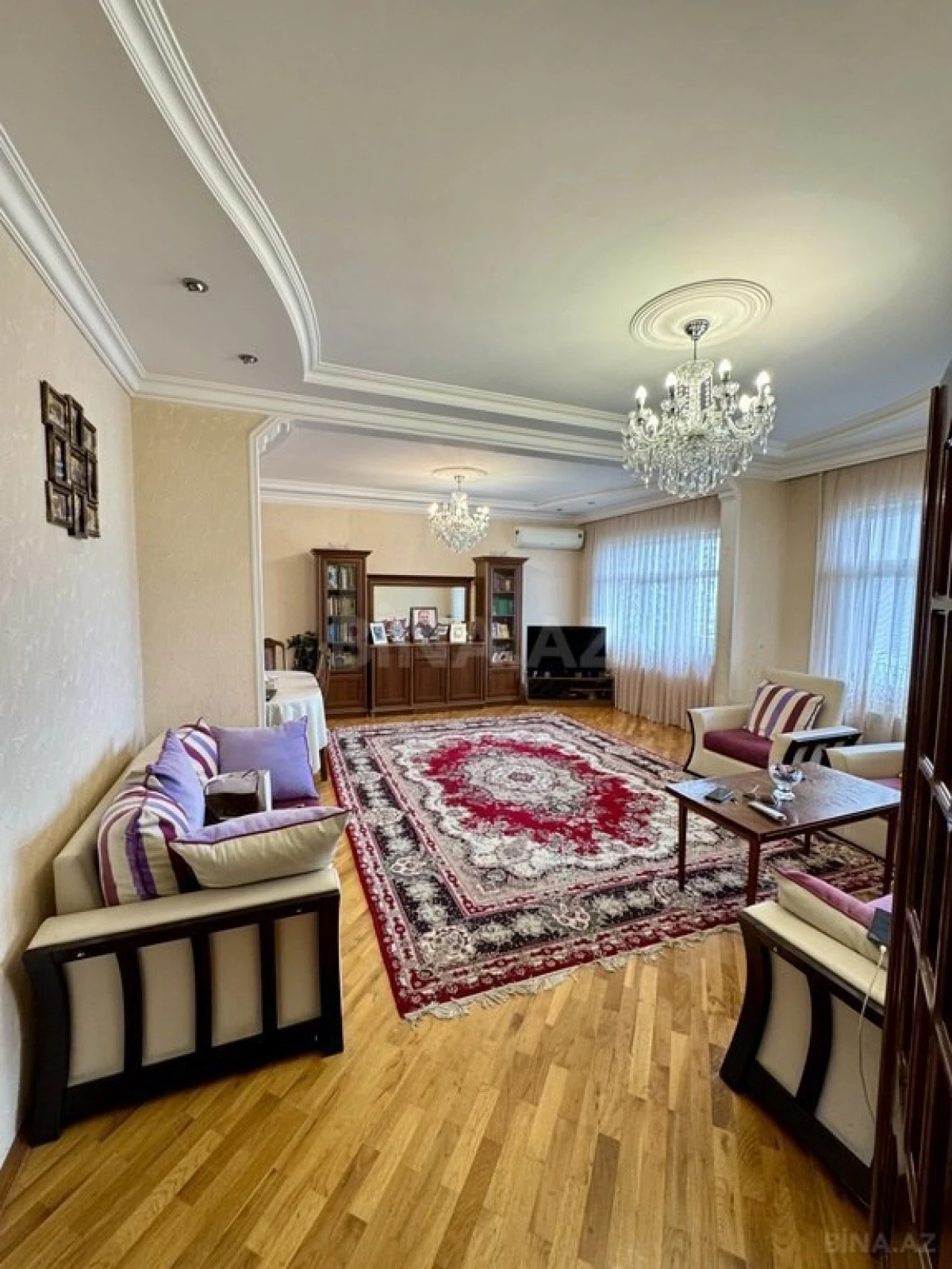 Satılır 5 otaqlı mənzil 120 m²