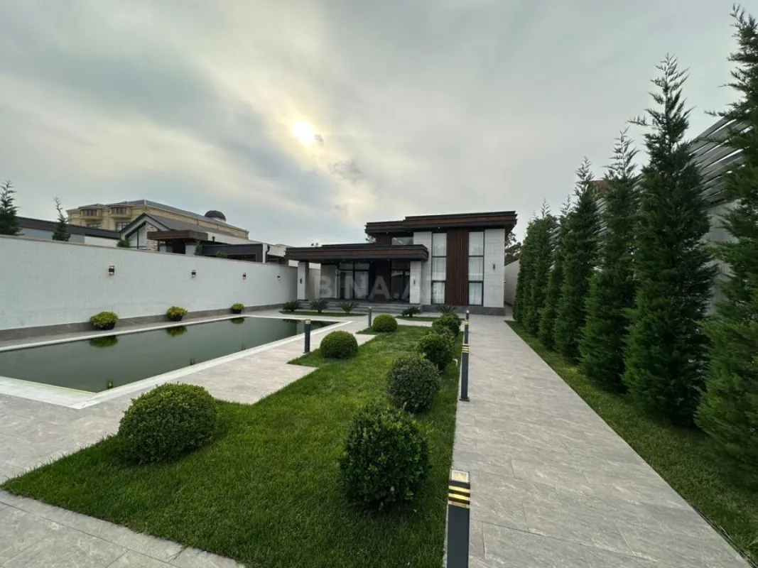 Satılır 5 otaqlı həyət evi 230 m²