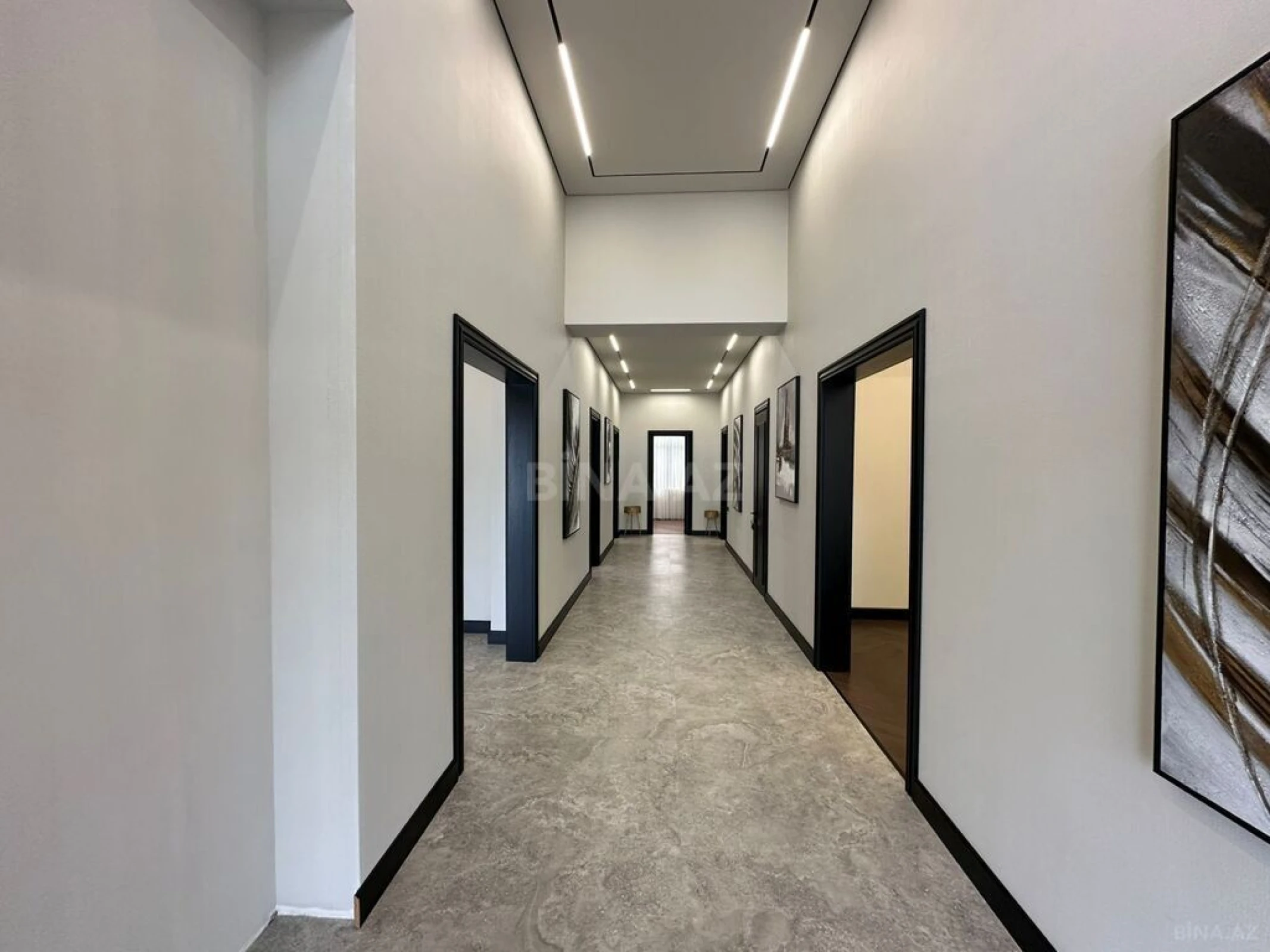 Satılır 5 otaqlı həyət evi 230 m²