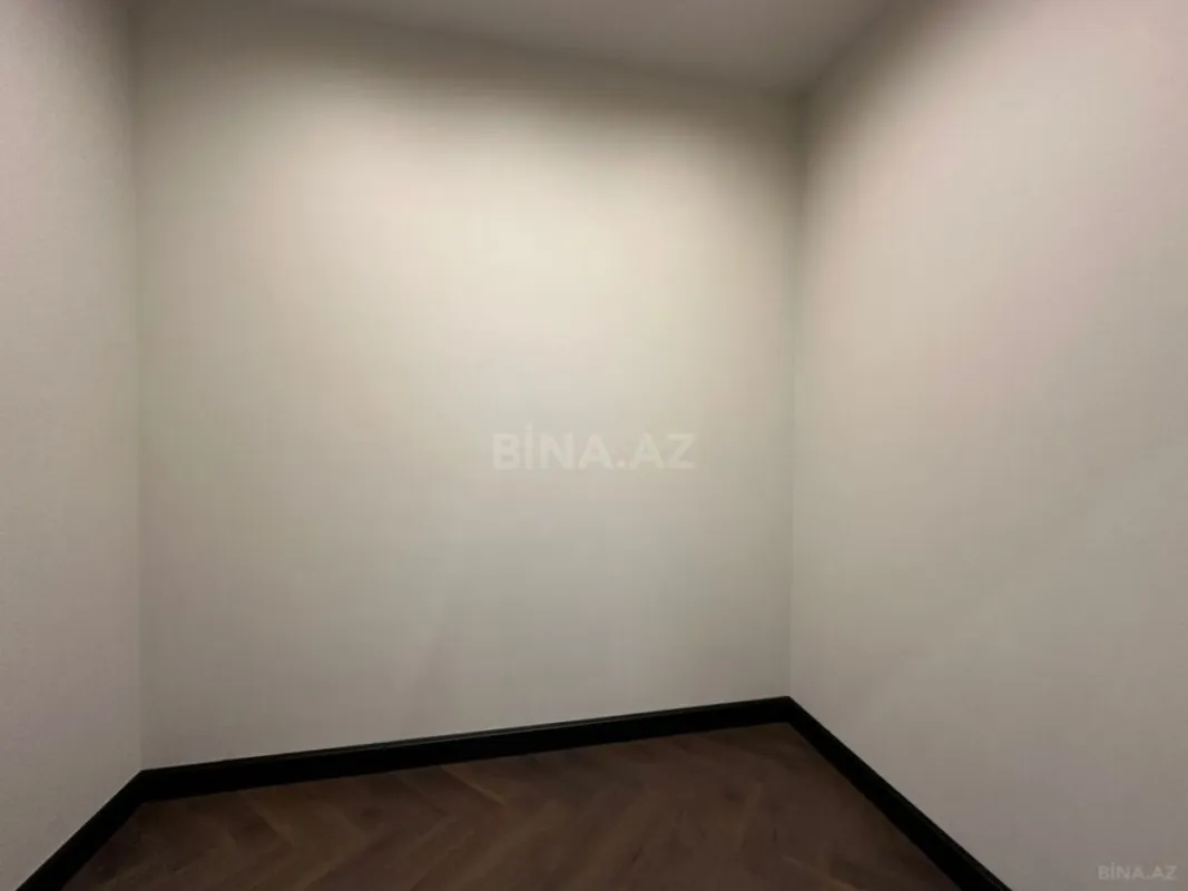 Satılır 5 otaqlı həyət evi 230 m²