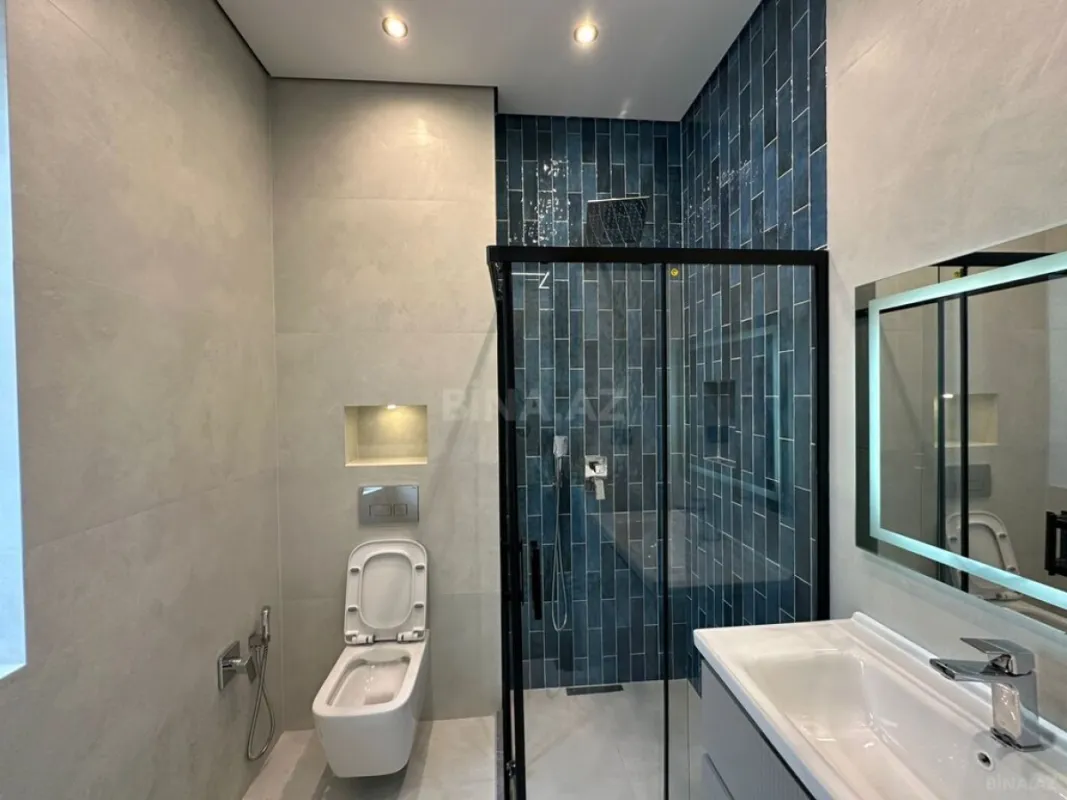 Satılır 5 otaqlı həyət evi 230 m²