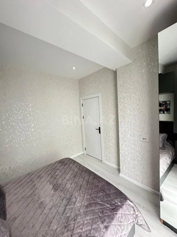 Satılır 2 otaqlı mənzil 56 m²