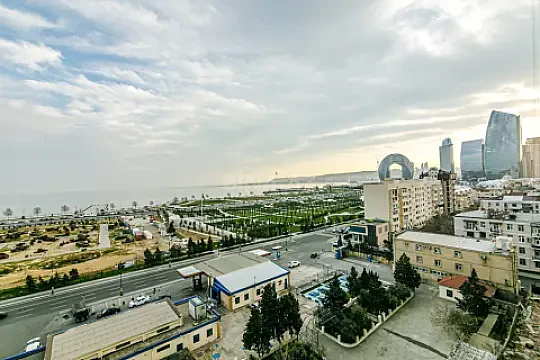 Kirayə verilir 4 otaqlı mənzil 220 m² — Bakı, Xətai 4 otaq 220.00 m²