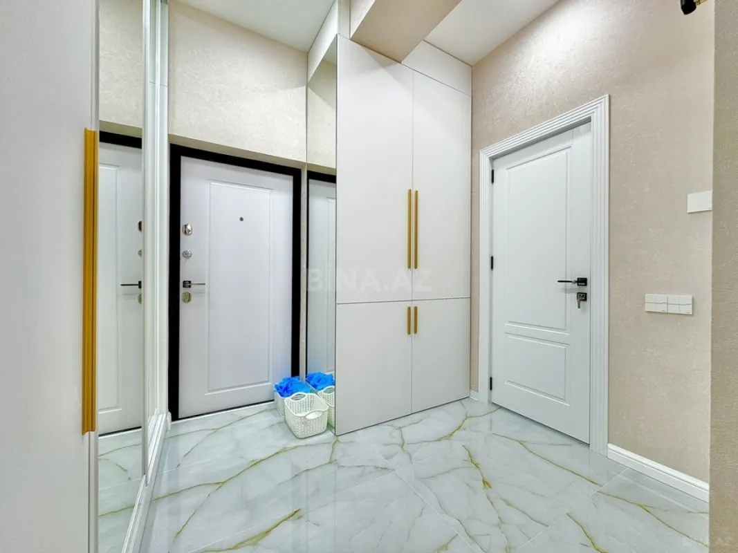 Satılır 2 otaqlı mənzil 43 m²