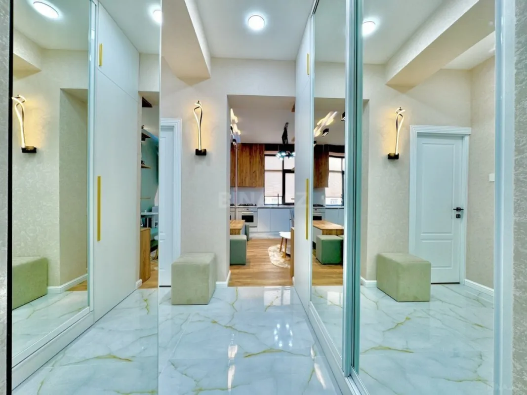 Satılır 2 otaqlı mənzil 43 m²