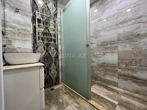 Kirayə verilir 2 otaqlı mənzil 76 m²