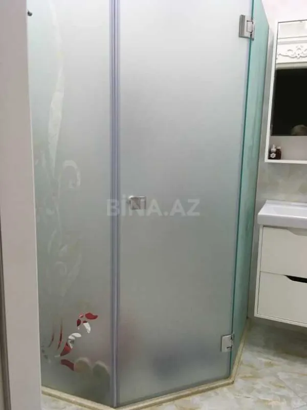 Satılır 2 otaqlı mənzil 144 m²