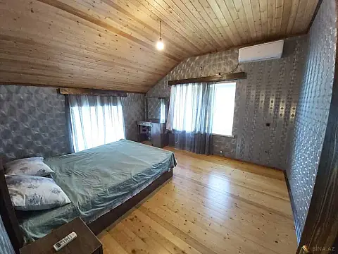 Satılır 5 otaqlı həyət evi 150 m²