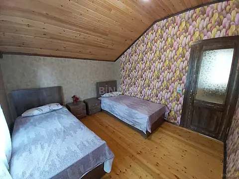 Satılır 5 otaqlı həyət evi 150 m²