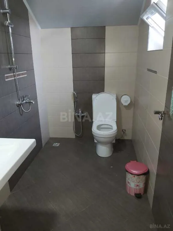 Satılır 5 otaqlı həyət evi 150 m²