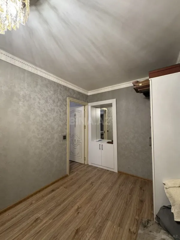 Satılır obyekt 100 m²