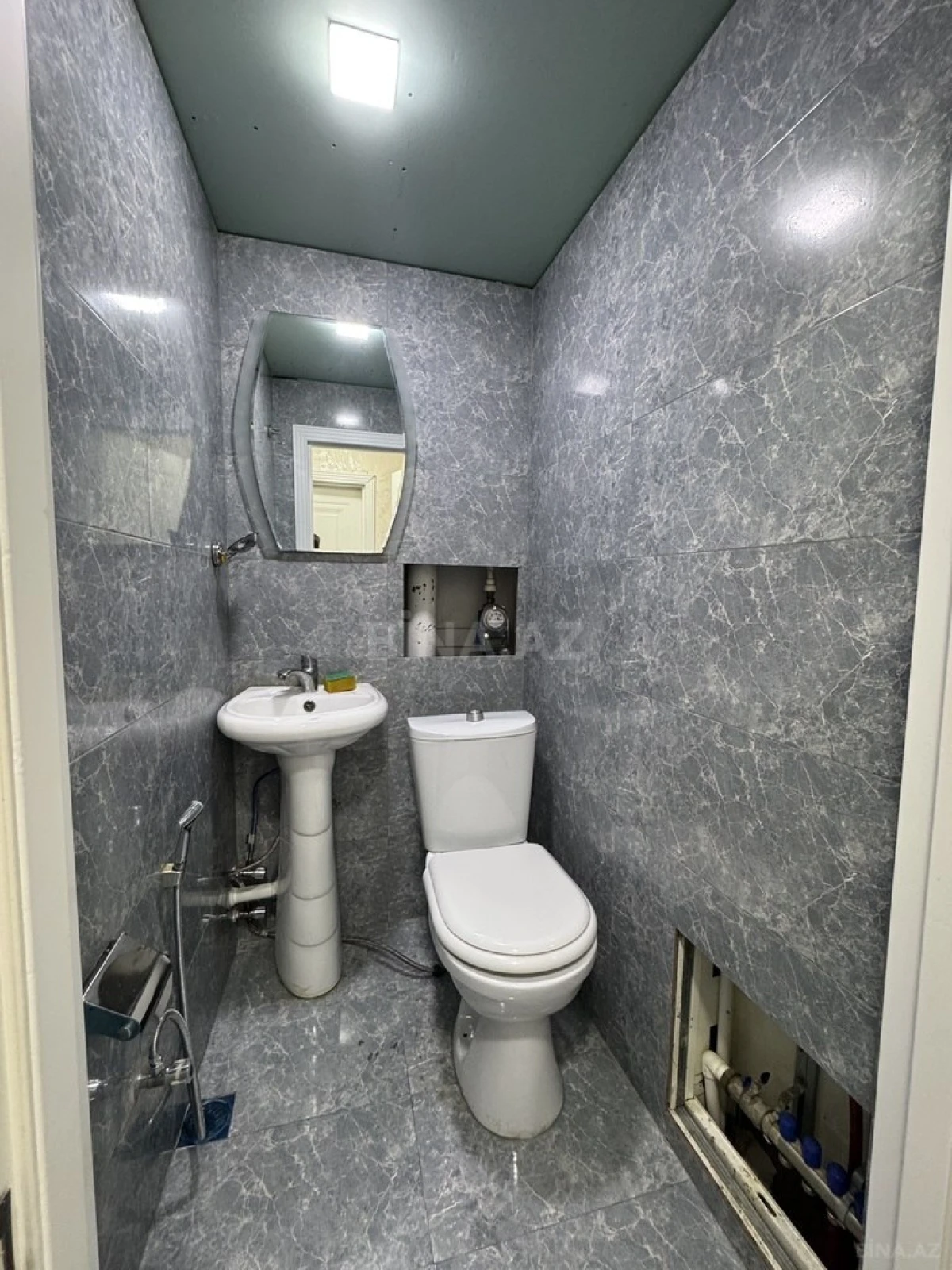 Satılır obyekt 100 m²