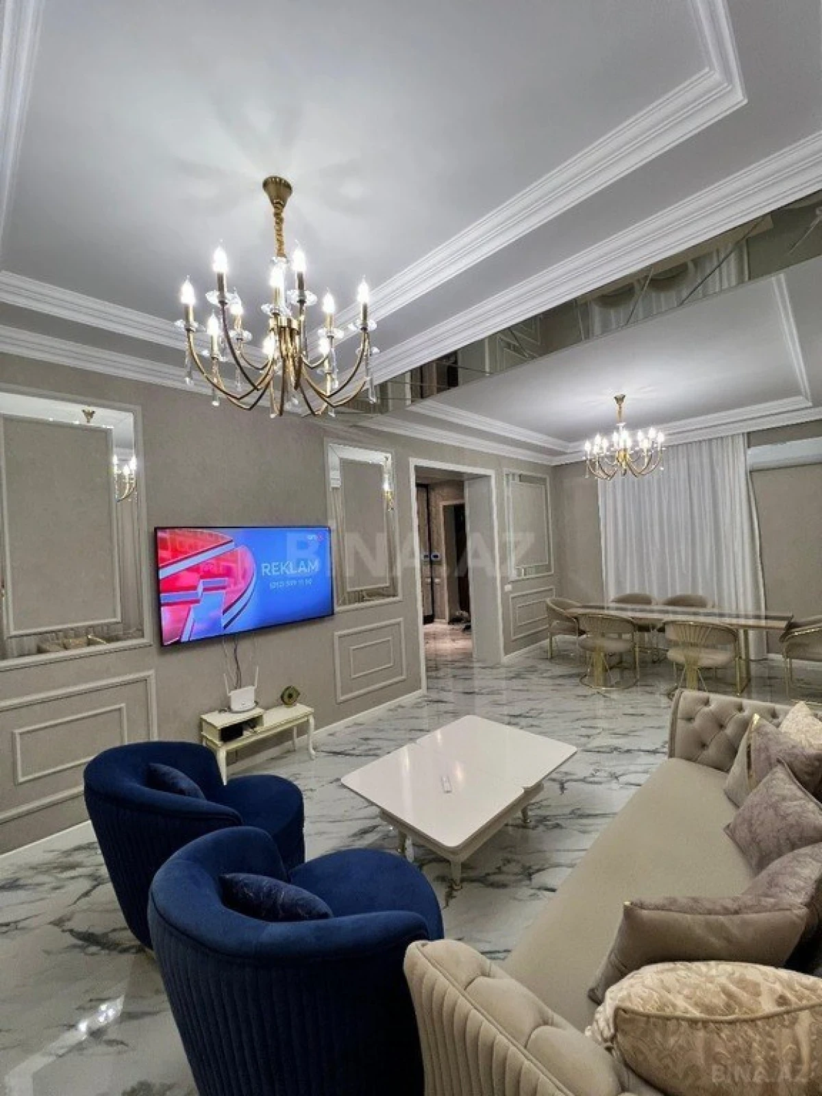 Satılır 5 otaqlı həyət evi 300 m²