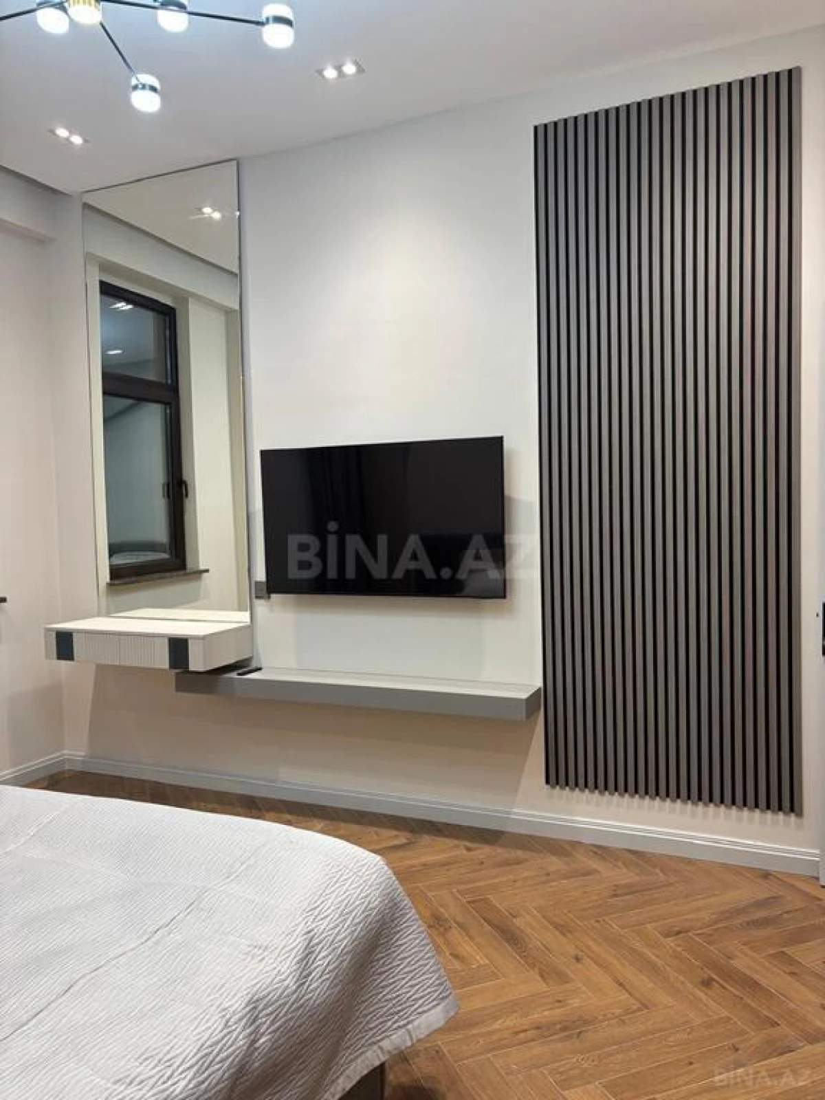 Kirayə verilir 2 otaqlı mənzil 75 m²