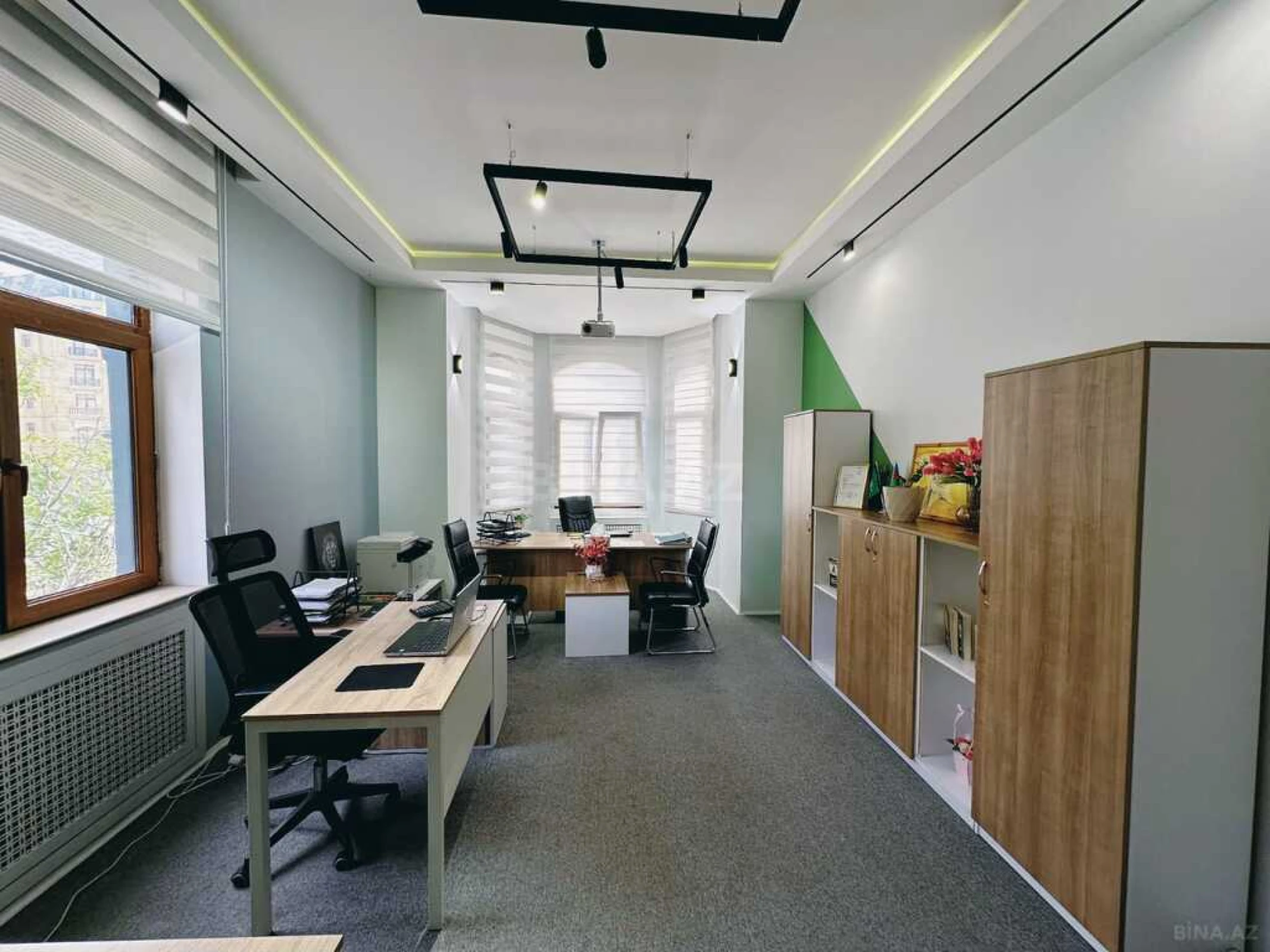 Kirayə verilir 20 otaqlı ofis 1000 m²