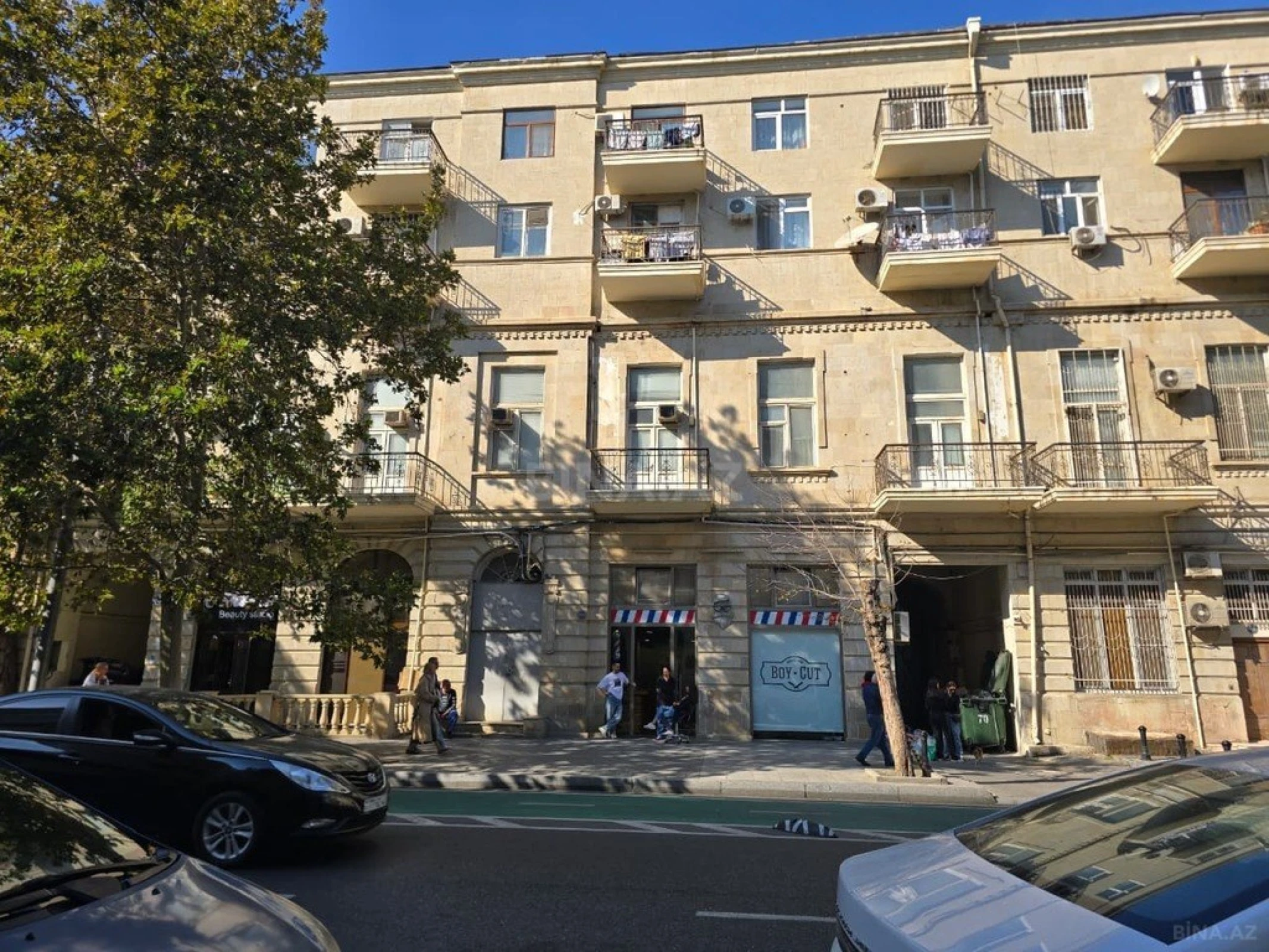 Satılır 2 otaqlı mənzil 60 m²