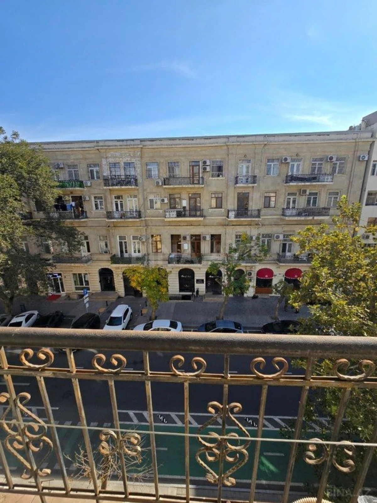 Satılır 2 otaqlı mənzil 60 m²