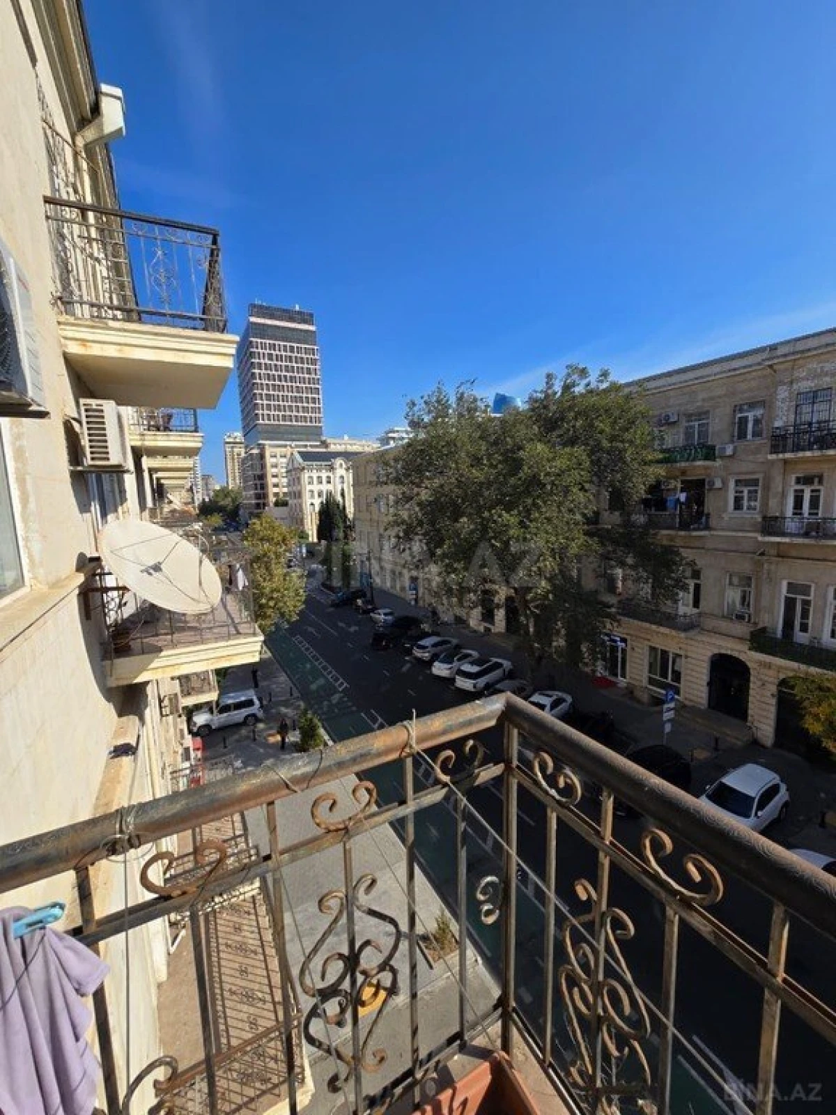 Satılır 2 otaqlı mənzil 60 m²