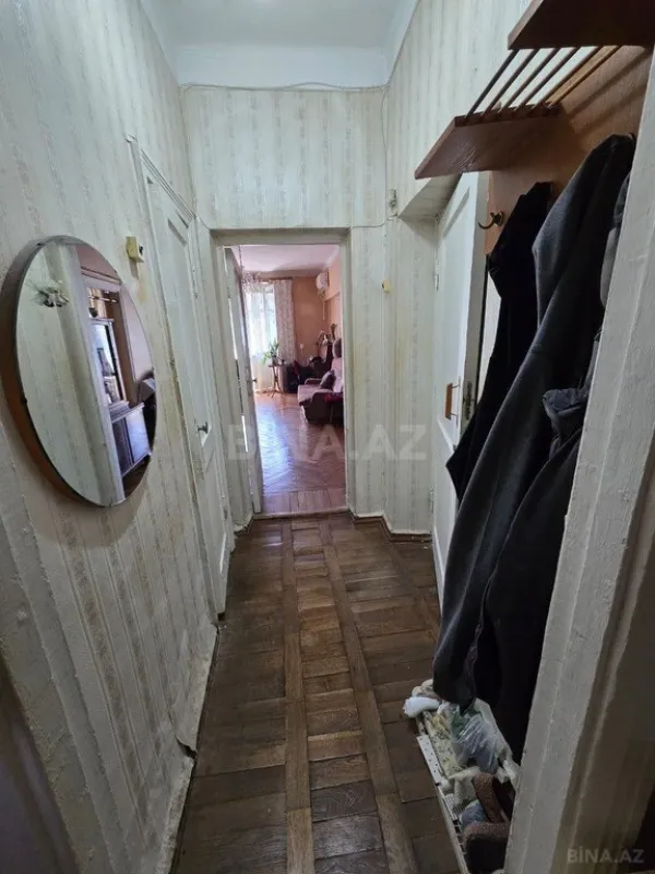 Satılır 2 otaqlı mənzil 60 m²