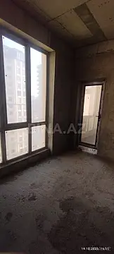 Satılır 3 otaqlı mənzil 157 m²