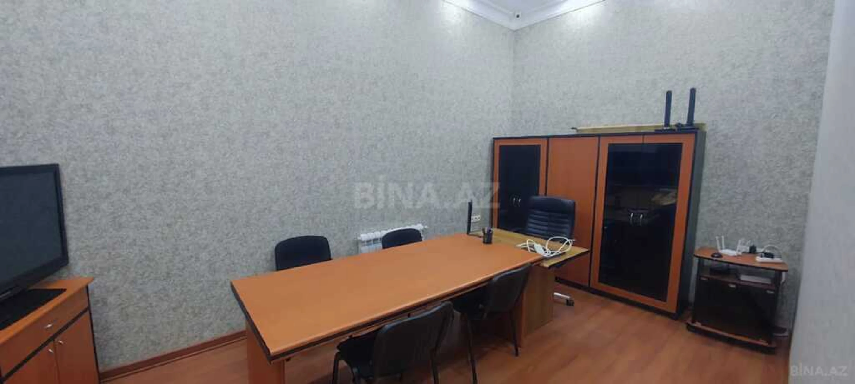 Satılır 2 otaqlı ofis 60 m²