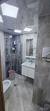 Satılır 2 otaqlı ofis 60 m²