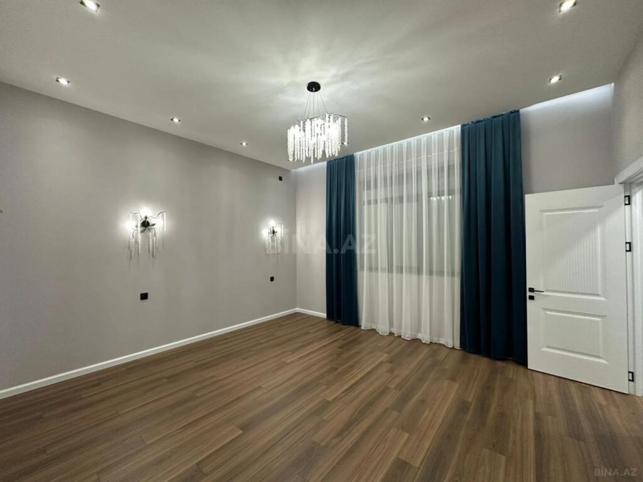 Satılır 4 otaqlı həyət evi 190 m²