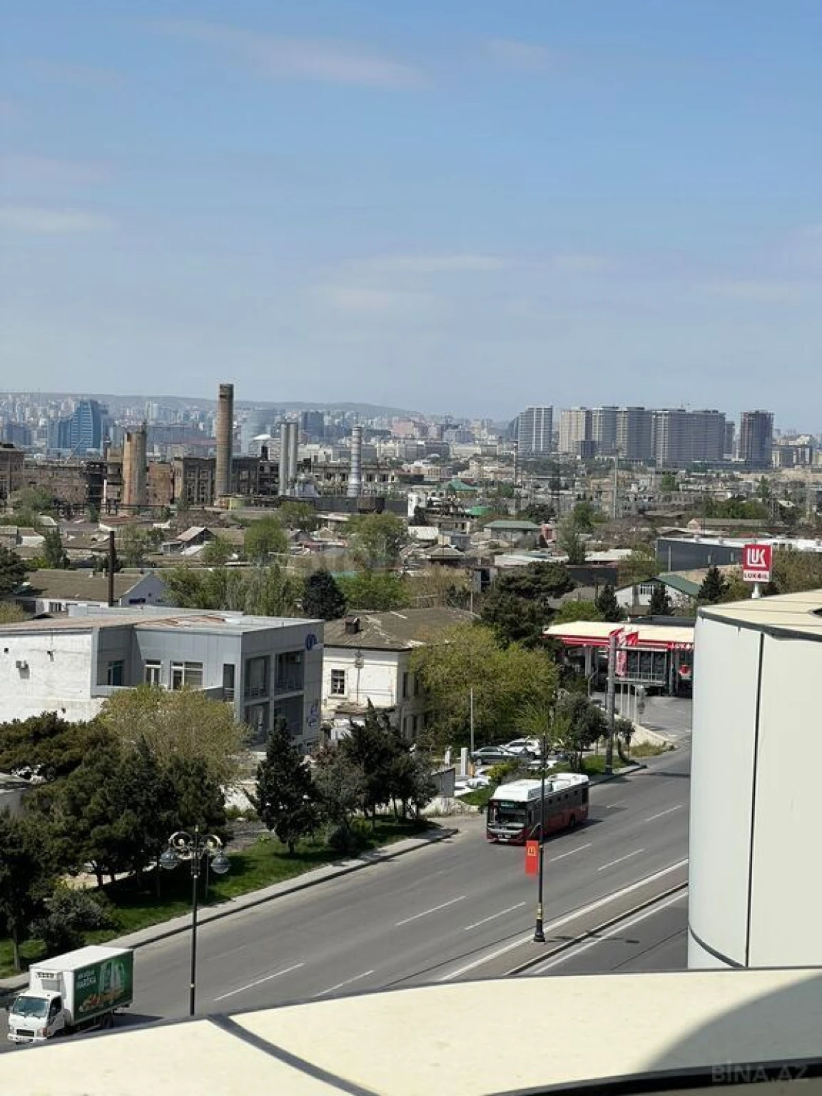 Satılır 4 otaqlı mənzil 169 m²