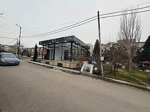 Kirayə verilir obyekt 86 m²