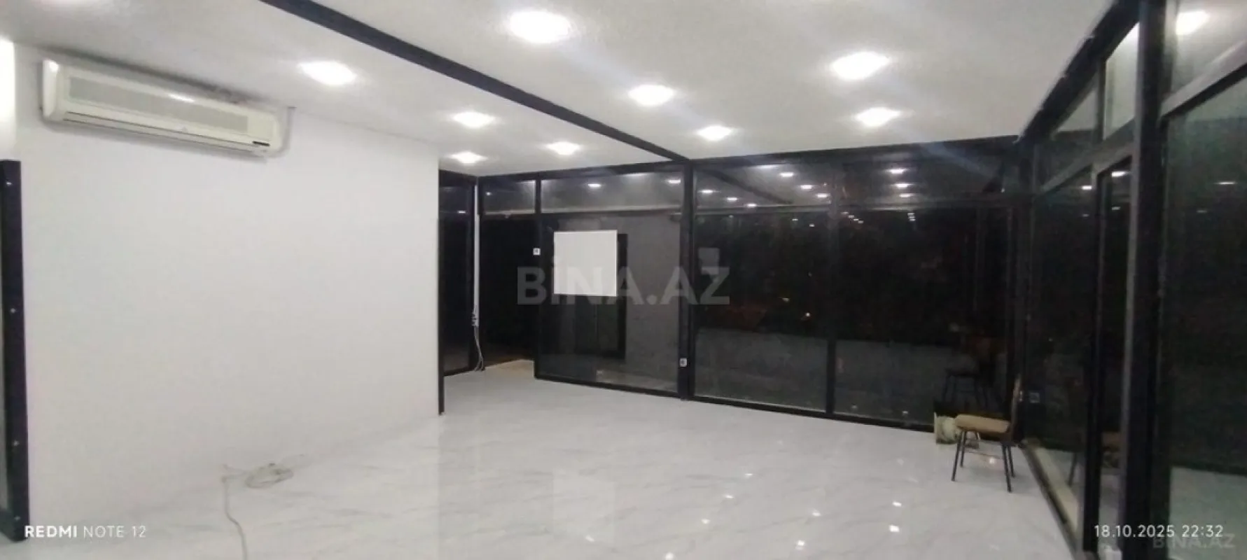 Kirayə verilir obyekt 86 m²