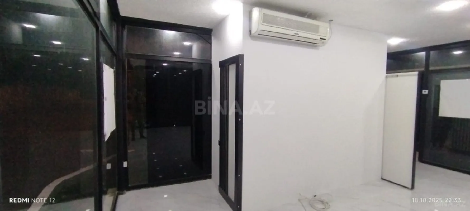 Kirayə verilir obyekt 86 m²