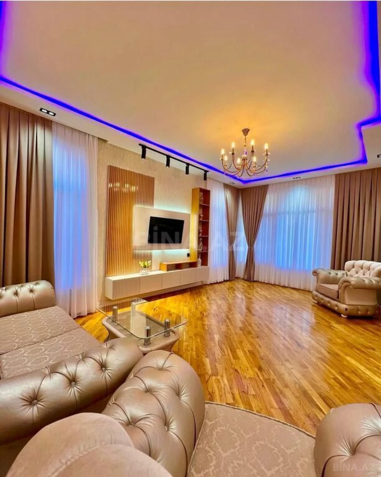 Satılır 5 otaqlı həyət evi 185 m²